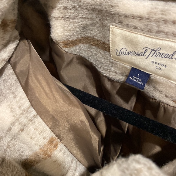 Universal Thread Shacket - Picture 4 of 4